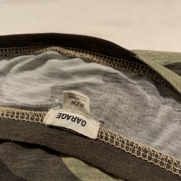 Garage top - Picture 2 of 2